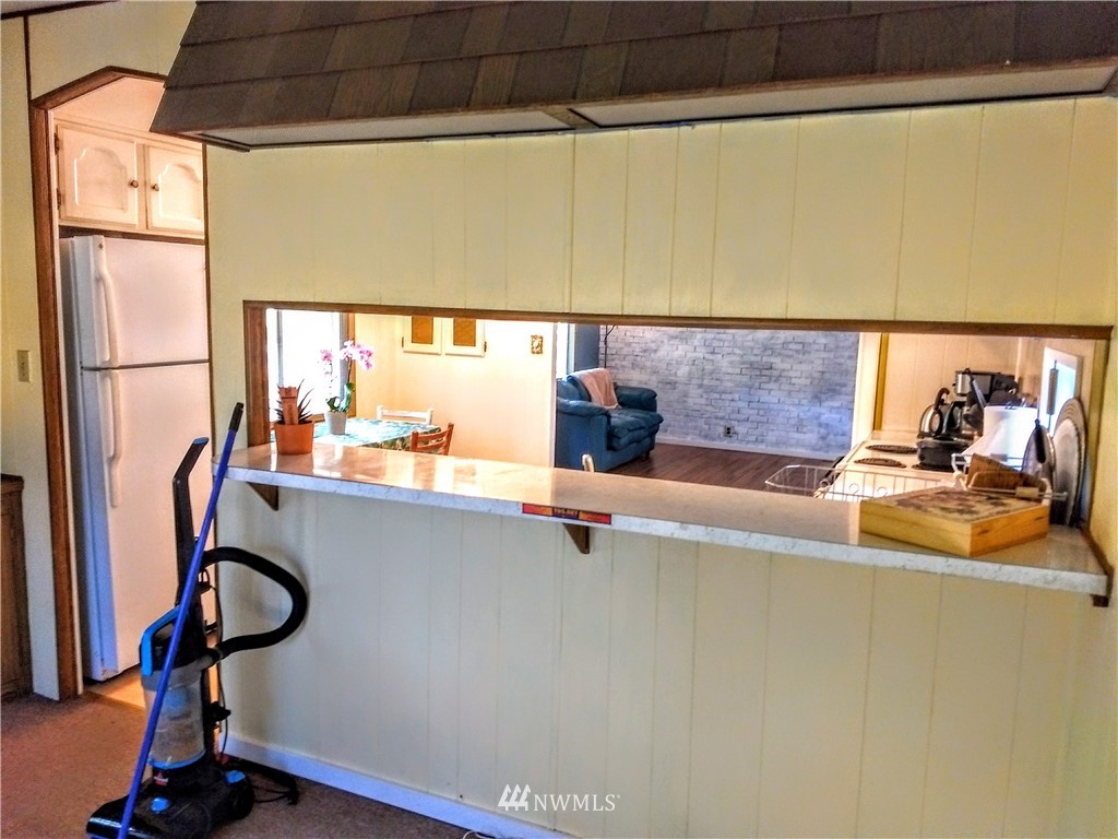 402 Stowell Road Silver Creek, WA 98585 - Photo 7 of 25 Gallery Image 7