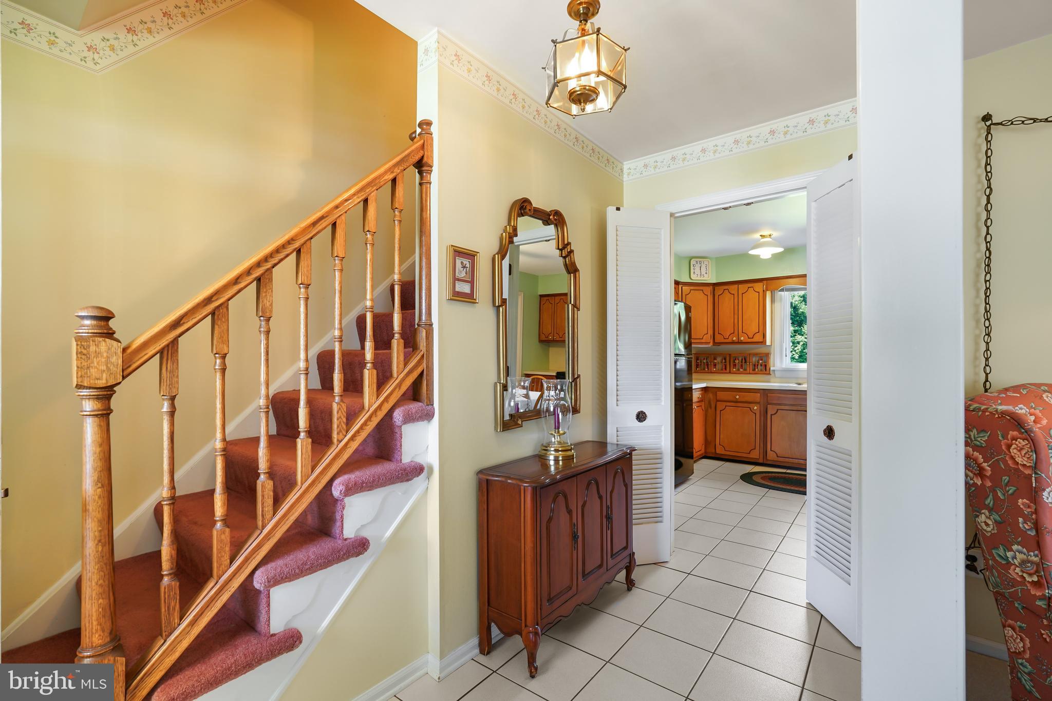 10 Alton Road Newark, DE 19711 - Photo 6 of 35 Hallway