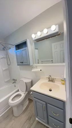 $1,900 | 1746 East Avalon Circle, Charleston, SC 29407