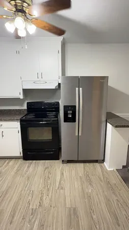 $1,900 | 1746 East Avalon Circle, Charleston, SC 29407