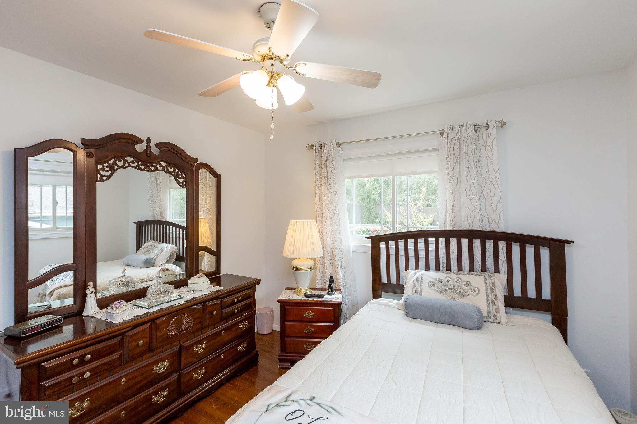4400 Emden Street Silver Spring, MD 20906 - Photo 20 of 35 2nd Bedroom