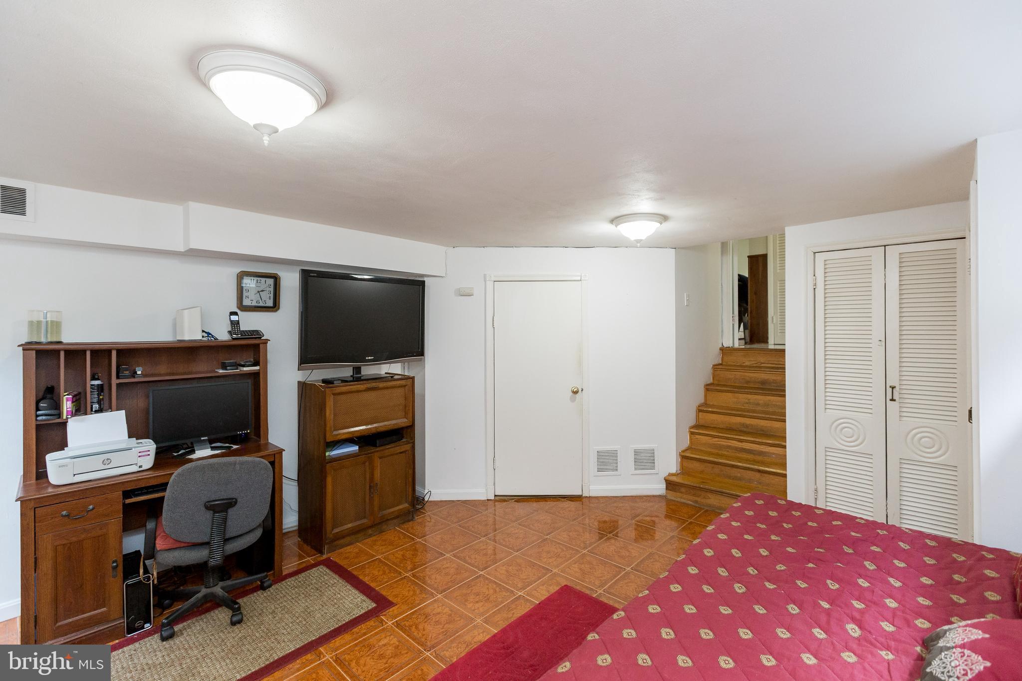 4400 Emden Street Silver Spring, MD 20906 - Photo 27 of 35 Lower Lvl/ 4th Bedroom