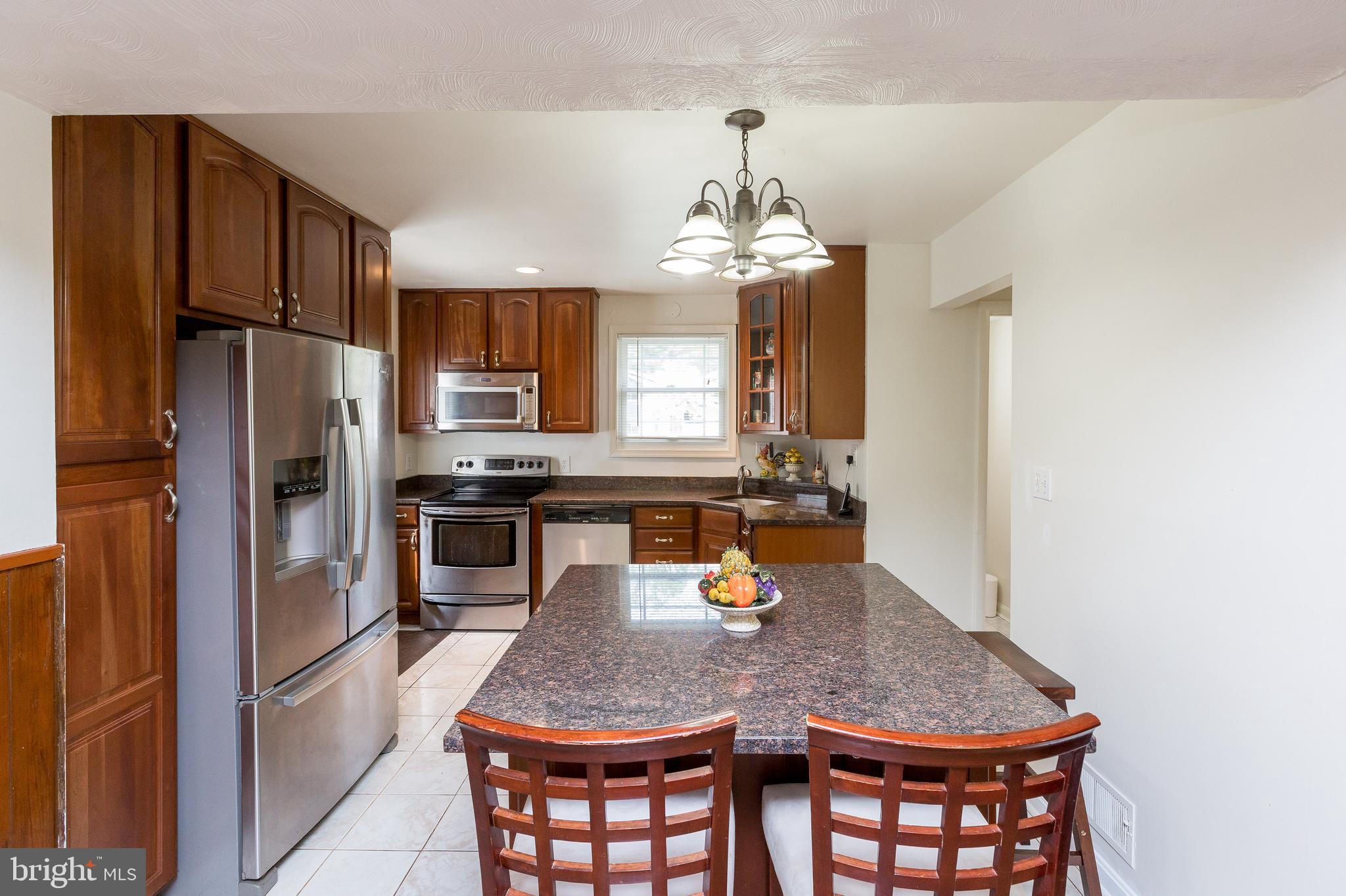 4400 Emden Street Silver Spring, MD 20906 - Photo 4 of 35 Kitchen
