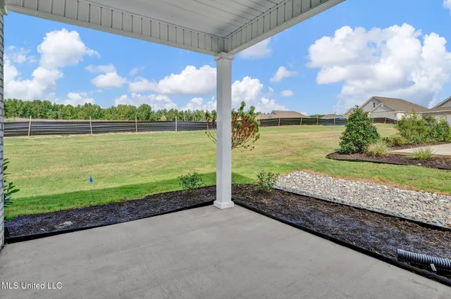 $340,990 | 69 Harvest Dance Drive, Byhalia, MS 38611