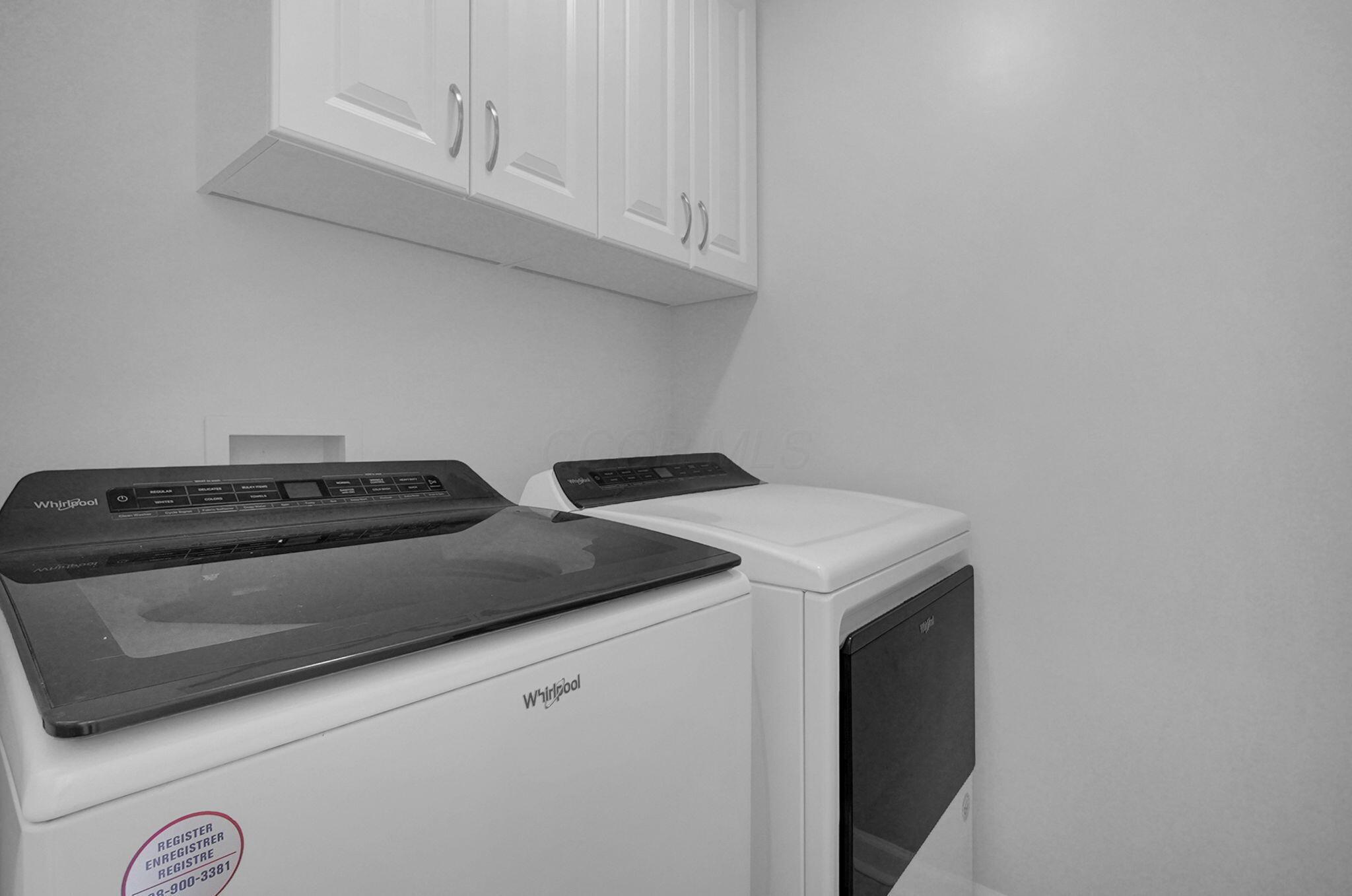 114 Tabilore Loop Delaware, OH 43015 - Photo 18 of 59 laundry room with cabinets