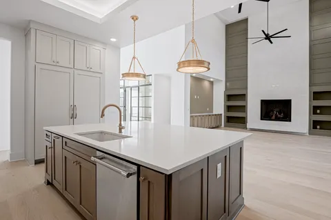 $3,999,990 | 8122 Boiling Spgs Place, Brentwood, TN 37027