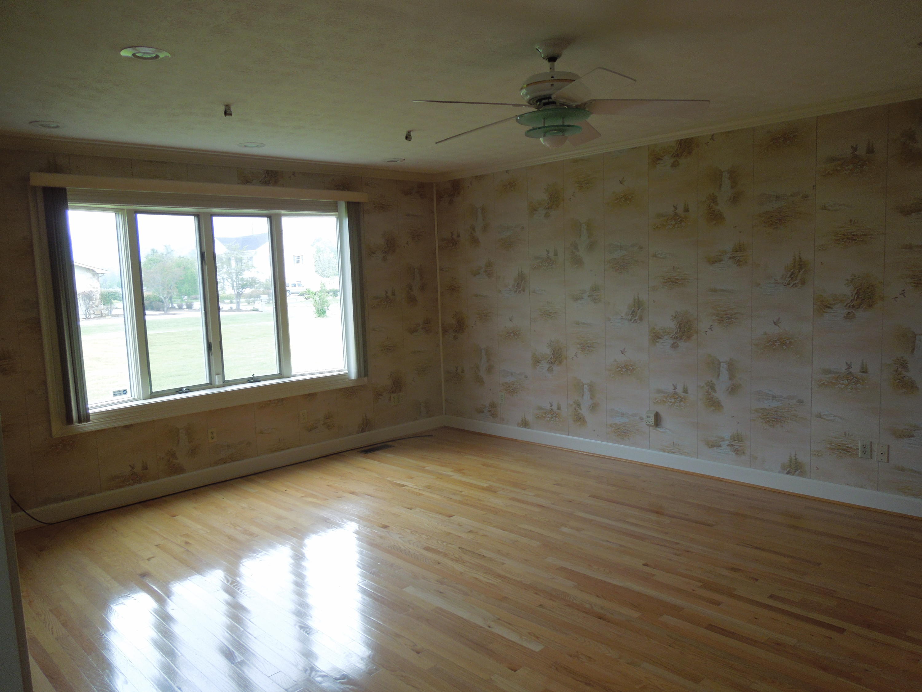 125 Twin Acres Road Middlesboro, KY 40965 - Photo 12 of 25 DSCN4628