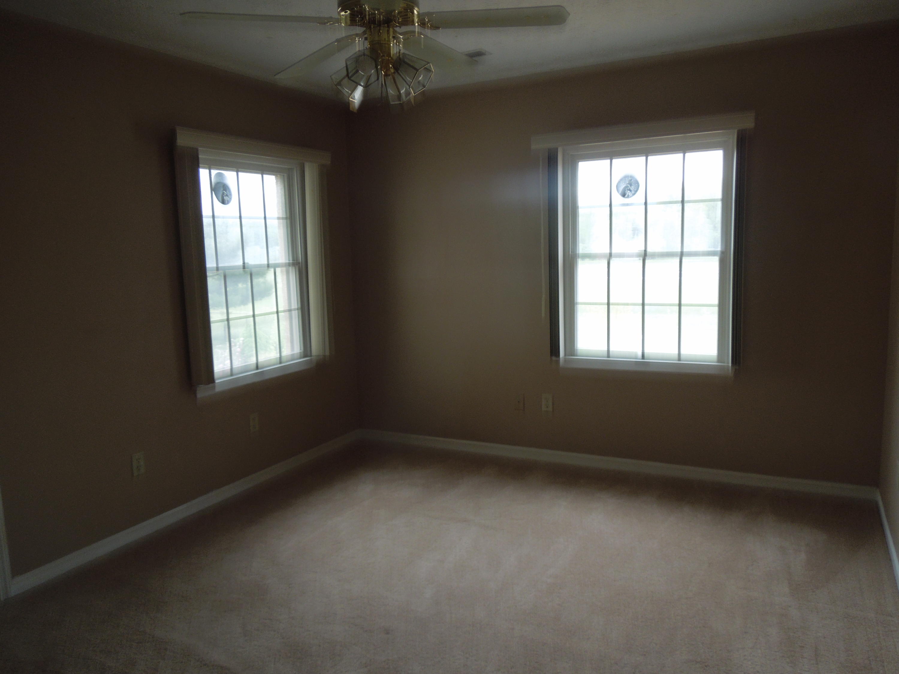 125 Twin Acres Road Middlesboro, KY 40965 - Photo 23 of 25 DSCN4655