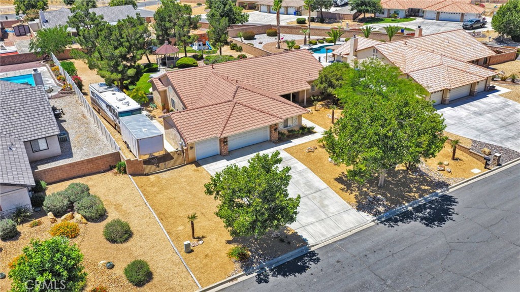 19581 Powhatan Road Apple Valley, CA 92308 - Photo 74 of 80