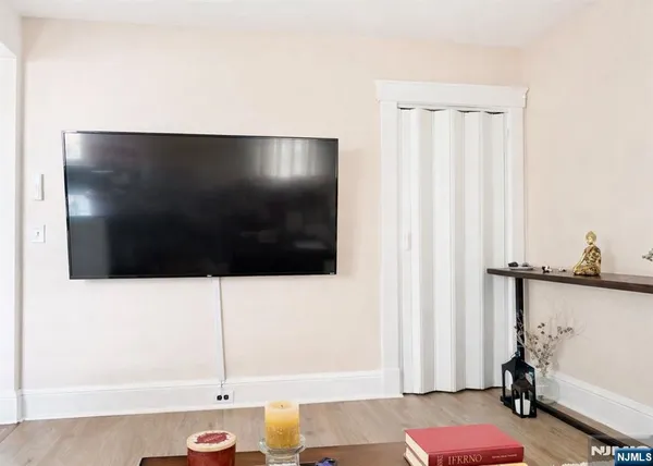 $2,500 | 130 East Clinton Avenue, Bergenfield, NJ 07621