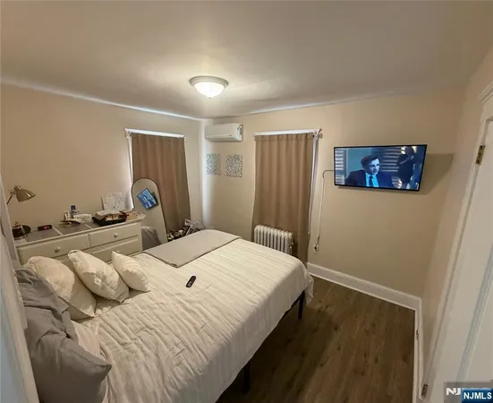 $2,500 | 130 East Clinton Avenue, Bergenfield, NJ 07621