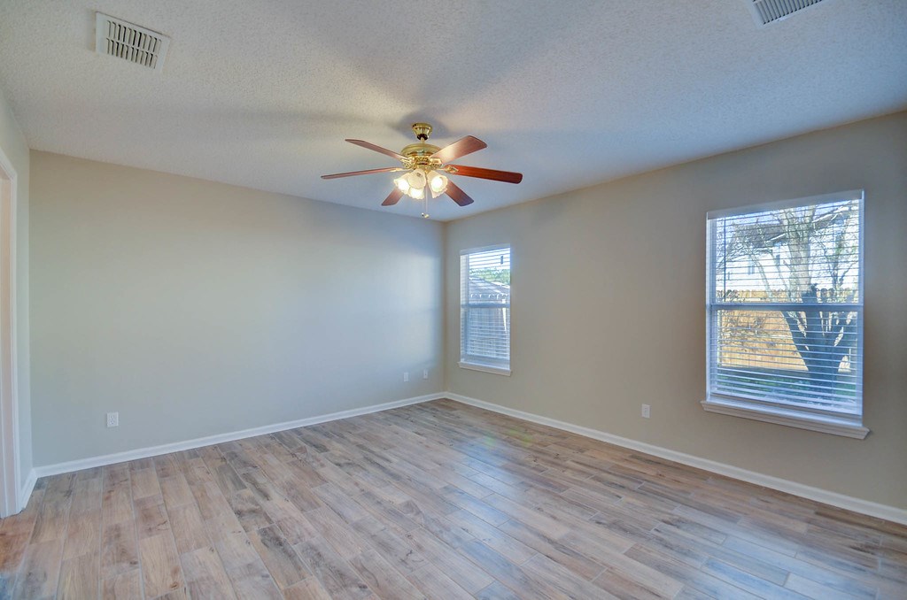 96185 Coral Reef Road Yulee, FL 32097 - Photo 5 of 14 Gallery Image 5