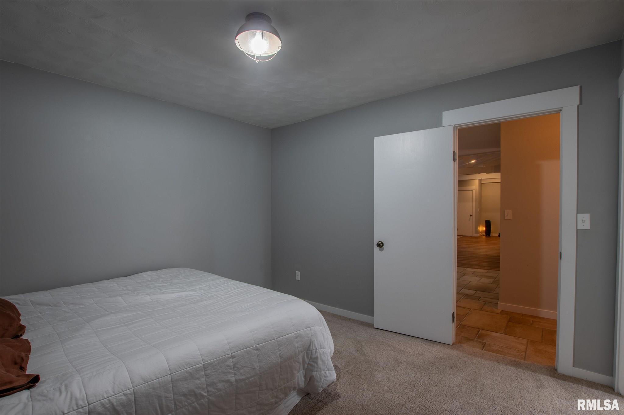 429 Mile Tree Road East Peoria, IL 61611 - Photo 16 of 29 Gallery Image 16
