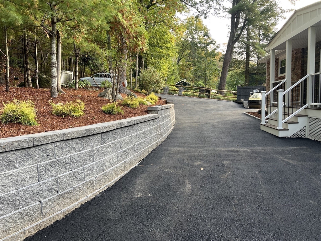 620 Edmands Road Framingham, MA 01701 - Photo 5 of 41