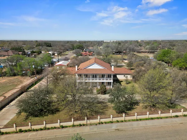 $1,550,000 | 2404 York Avenue, Lubbock, TX 79407