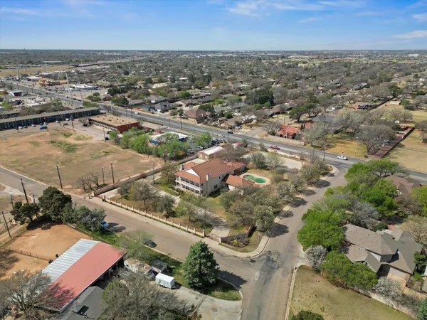 $1,550,000 | 2404 York Avenue, Lubbock, TX 79407