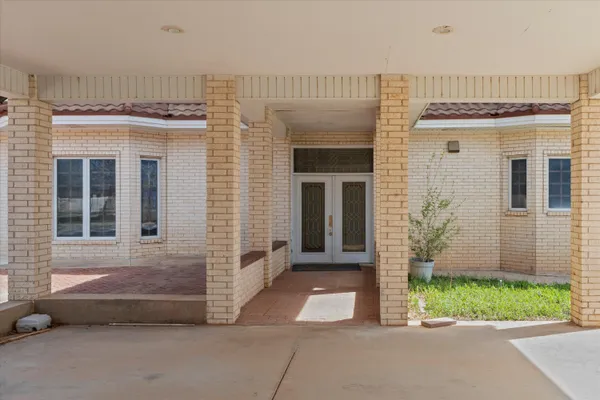 $1,550,000 | 2404 York Avenue, Lubbock, TX 79407