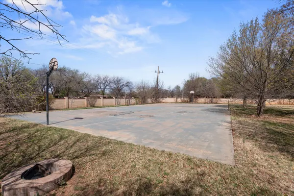 $1,550,000 | 2404 York Avenue, Lubbock, TX 79407