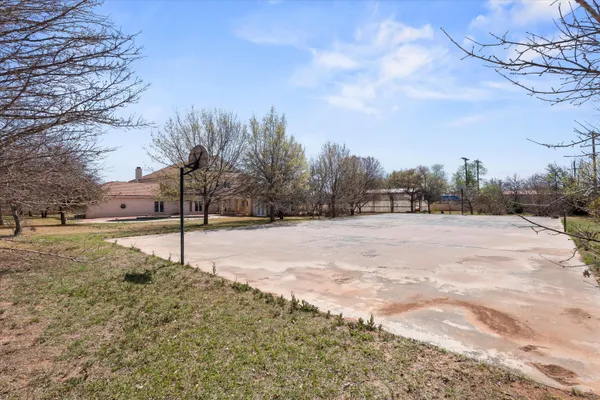 $1,550,000 | 2404 York Avenue, Lubbock, TX 79407