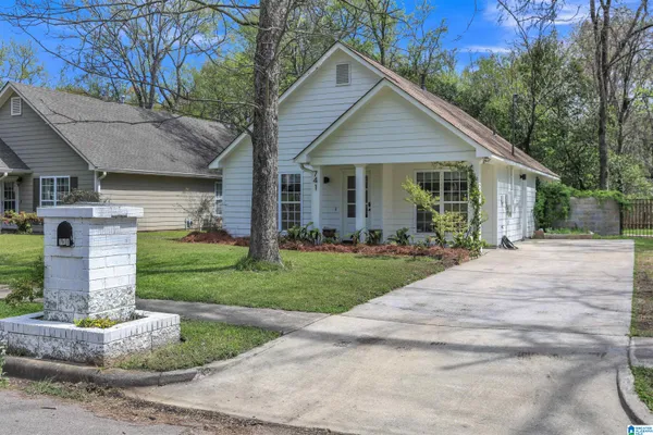 $2,250 | 741 47th Place South, Birmingham, AL 35222