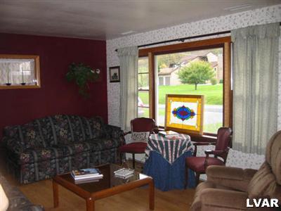4937 Egypt Road Coplay, PA 18037 - Photo 6 of 11 Living room