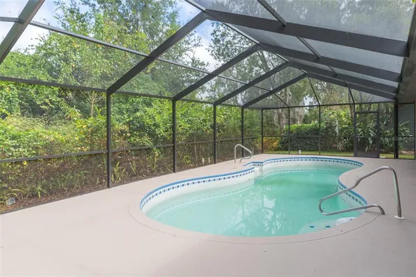 $349,900 | 6625 Foxmoor Drive, Zephyrhills, FL 33542