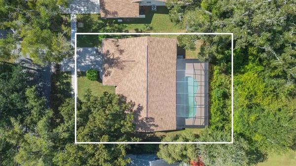 $349,900 | 6625 Foxmoor Drive, Zephyrhills, FL 33542