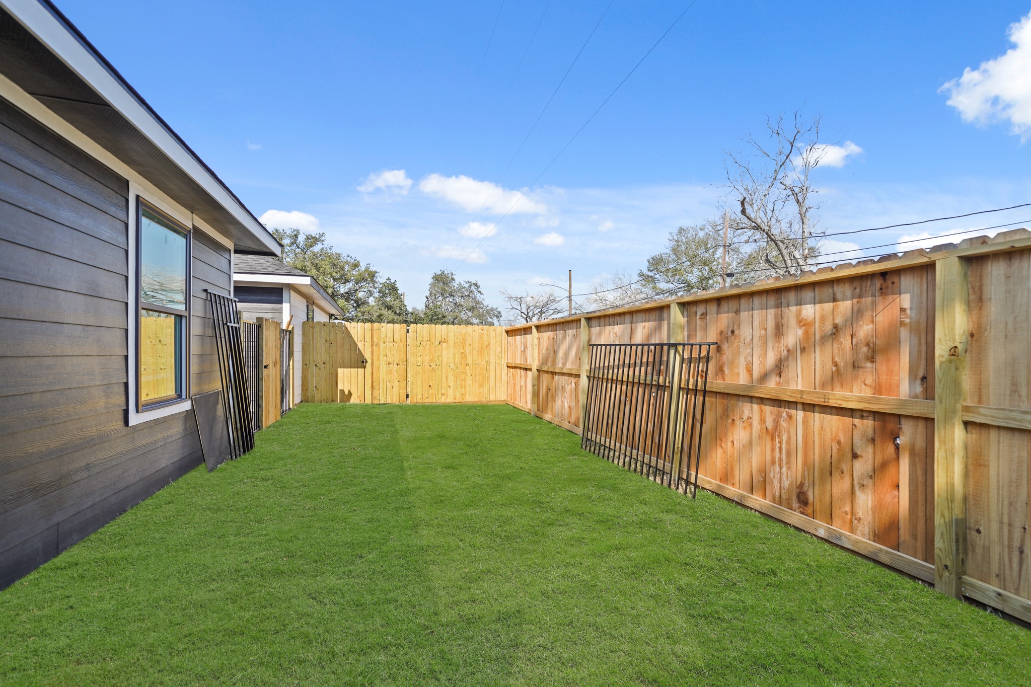 4154 Erby Street Houston, TX 77087 - Photo 35 of 36 a view of backyard with green space