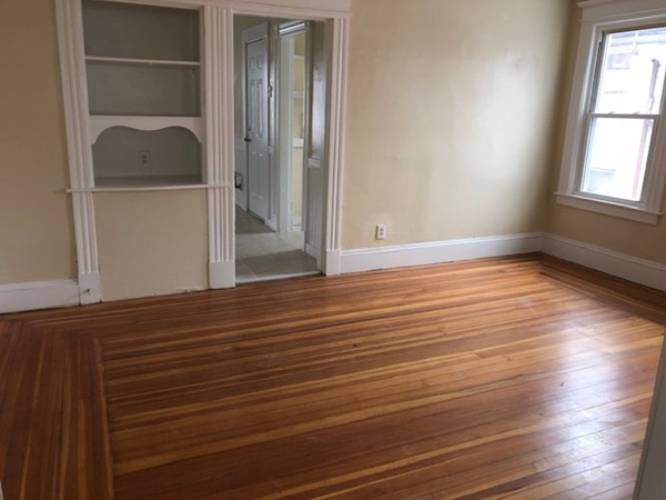 50-52 Vermont Street Springfield, MA 01108 - Photo 8 of 16 Gallery Image 8
