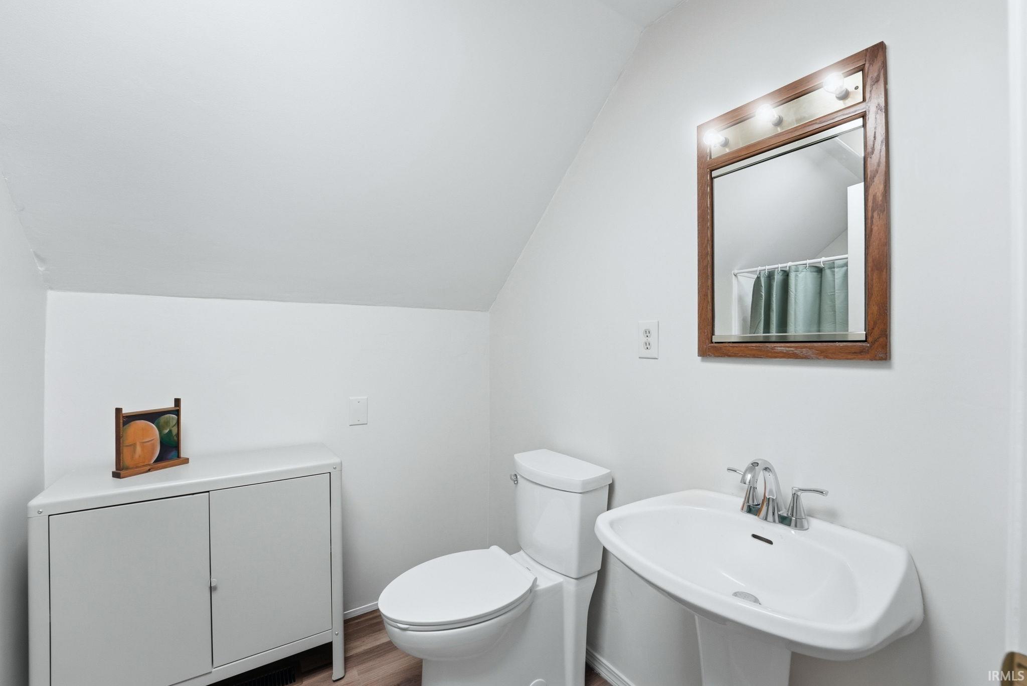 7228 North Meridian Road Uniondale, IN 46791 - Photo 29 of 36