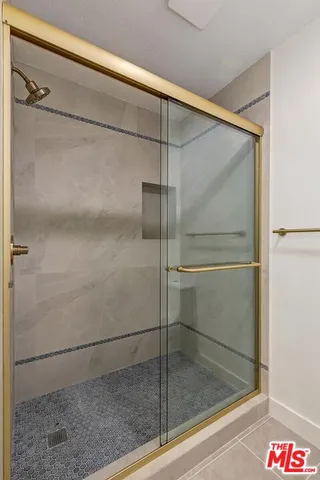 $799,000 | 1633 South Bentley Avenue, Unit 204, Los Angeles, CA 90025