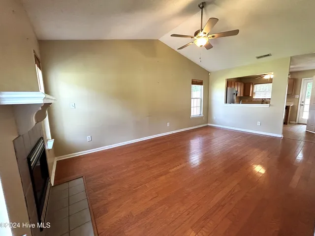 $1,200 | 2168 Brandymill Lane, Jacksonville, NC 28546