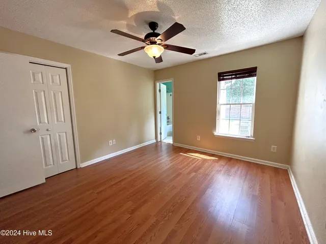 $1,200 | 2168 Brandymill Lane, Jacksonville, NC 28546