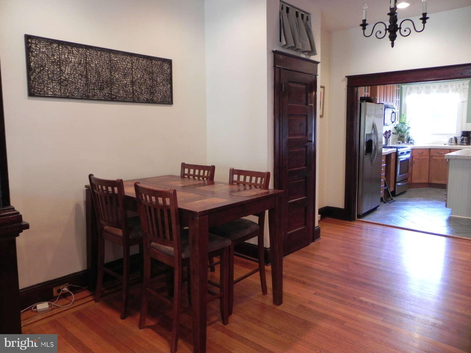4138 Falls Road Baltimore, MD 21211 - Photo 13 of 29 Dining Room