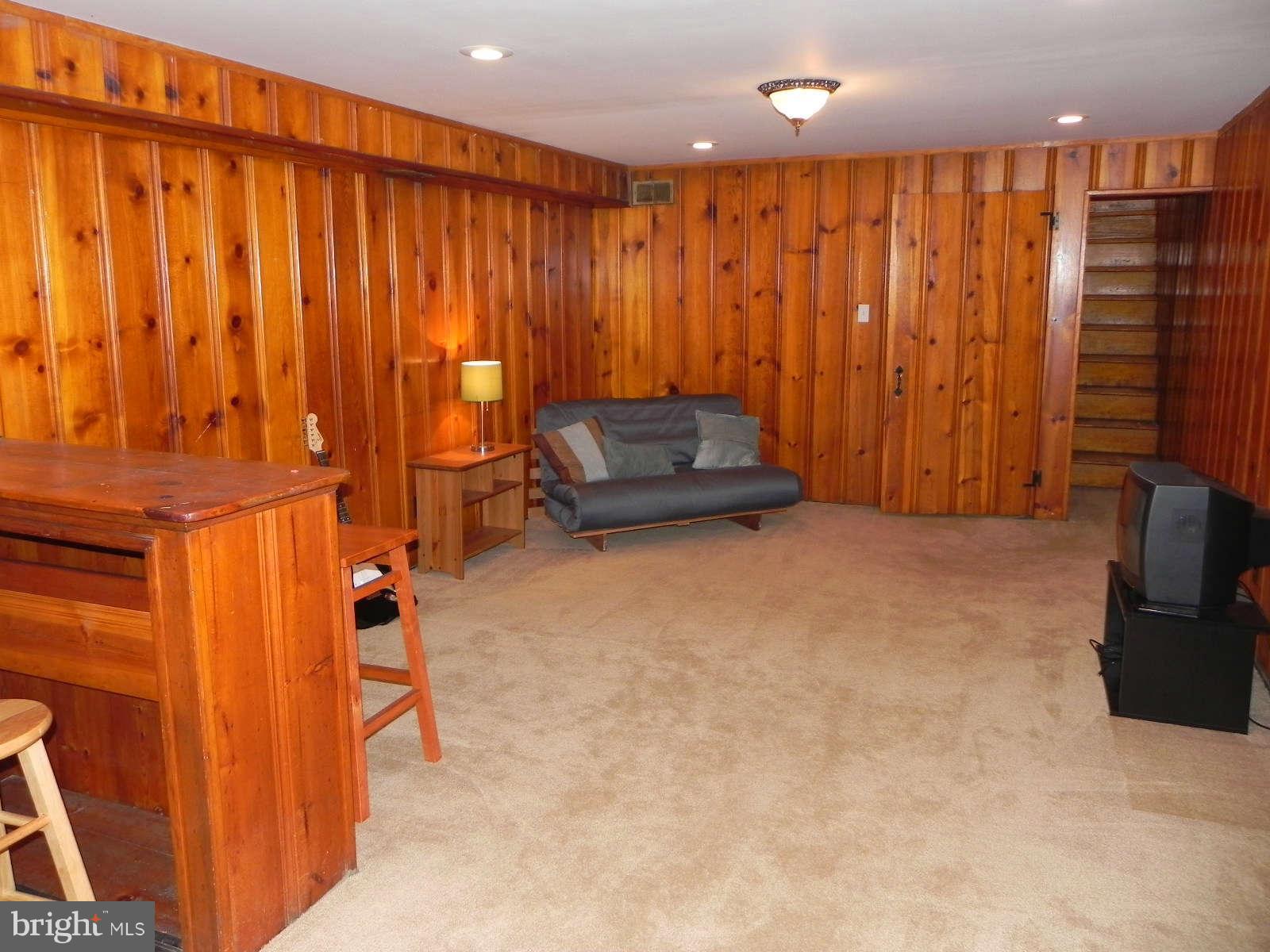4138 Falls Road Baltimore, MD 21211 - Photo 24 of 29 Family Room
