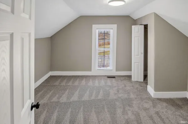 $184,900 | 17503 Wayne Street, Zanesville, IN 46799