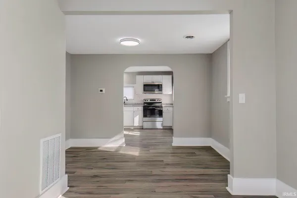 $184,900 | 17503 Wayne Street, Zanesville, IN 46799