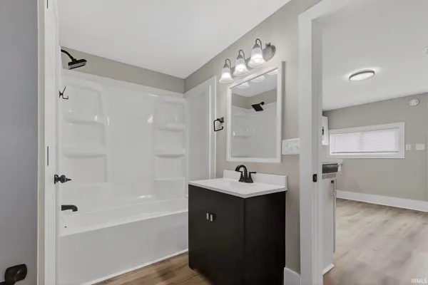 $184,900 | 17503 Wayne Street, Zanesville, IN 46799