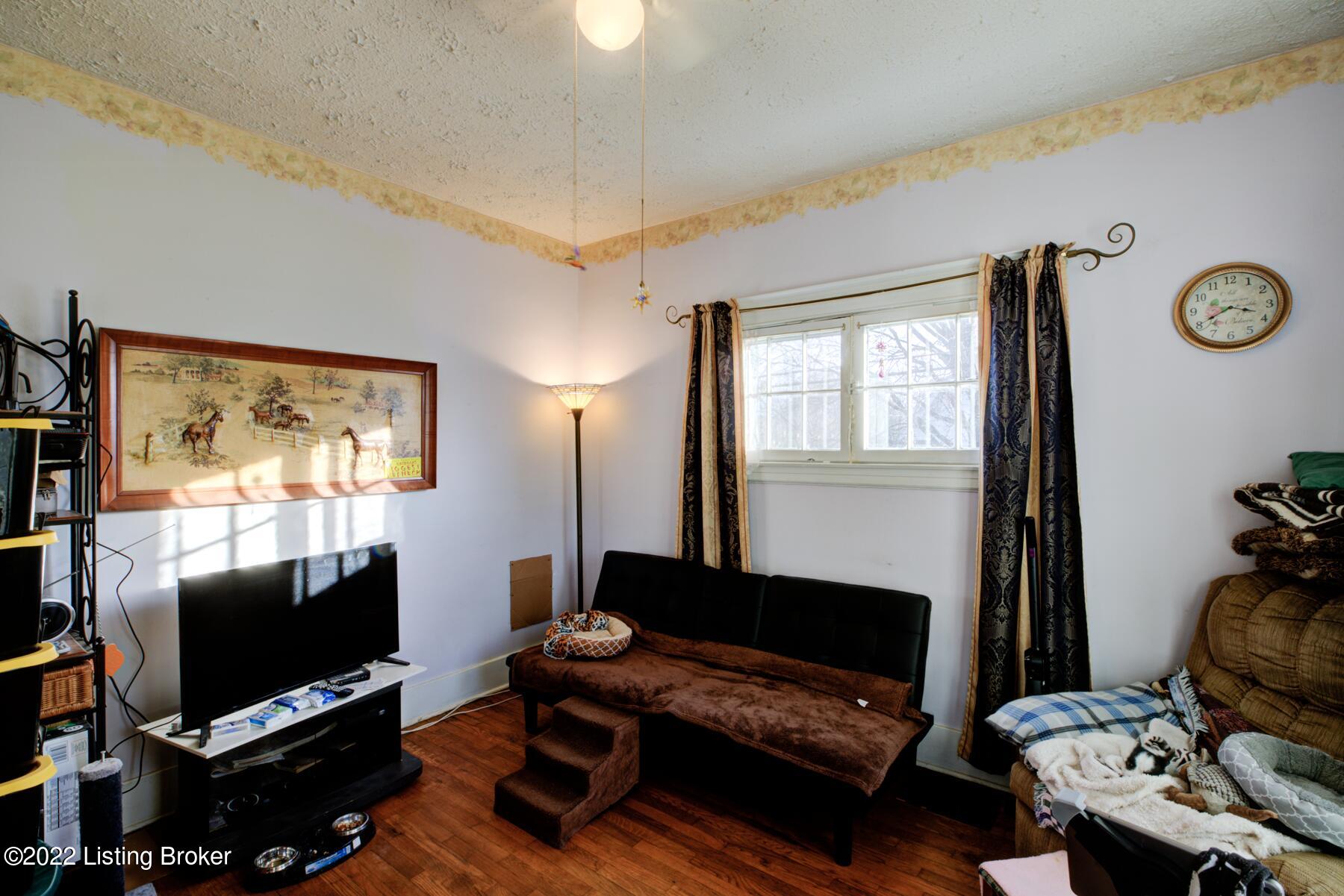 813 Reading Road Louisville, KY 40217 - Photo 2 of 17 GSP-813_Reading_Rd-2