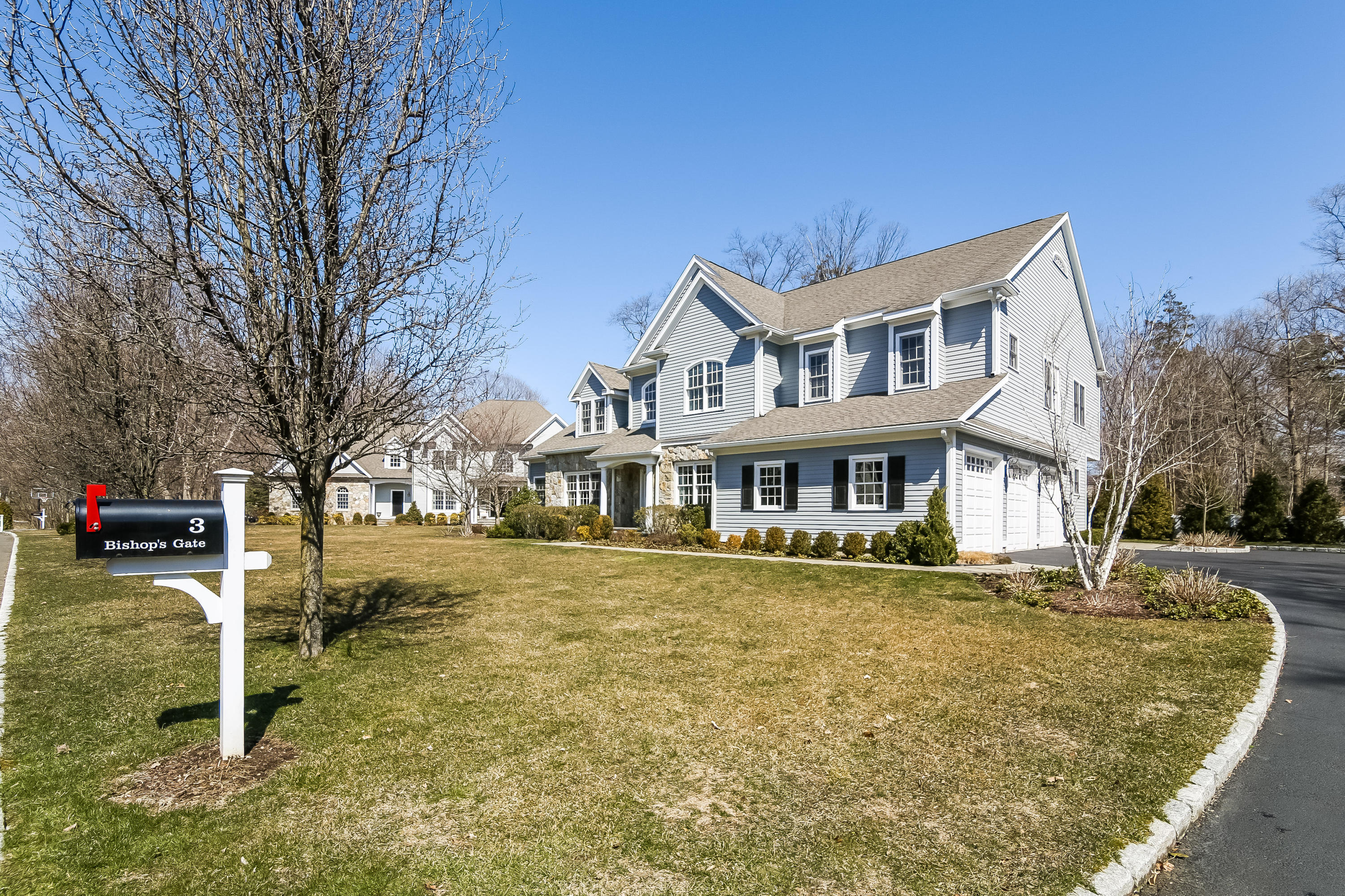 3 Bishops Gate Road Darien, CT 06820 - Photo 59 of 61 003-Front_View-5487433-large