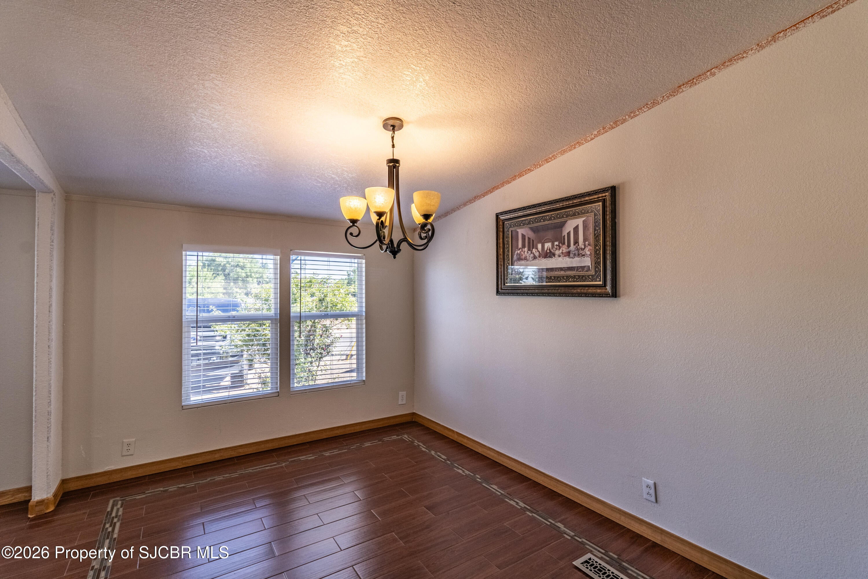 1209 Mangum Road Bloomfield, NM 87413 - Photo 16 of 45 Gallery Image 16