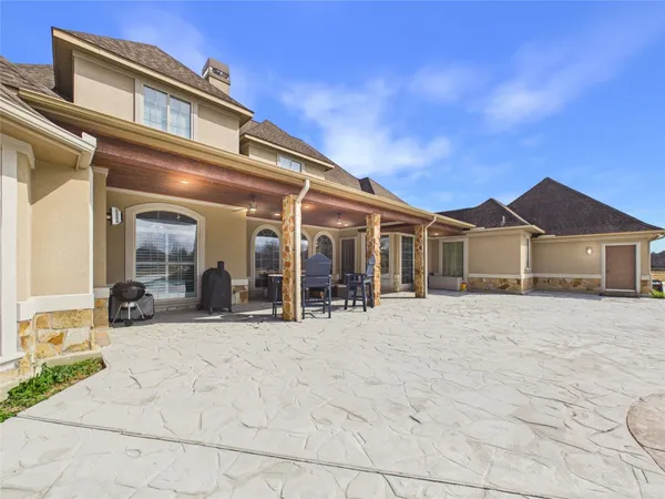 $1,499,000 | 1195 County Road 150, Alvin, TX 77511