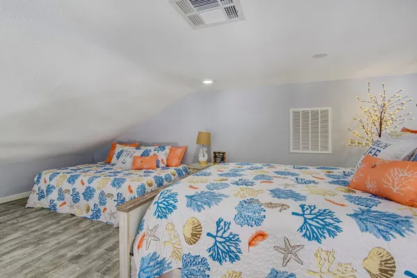 $1,499,000 | 1195 County Road 150, Alvin, TX 77511