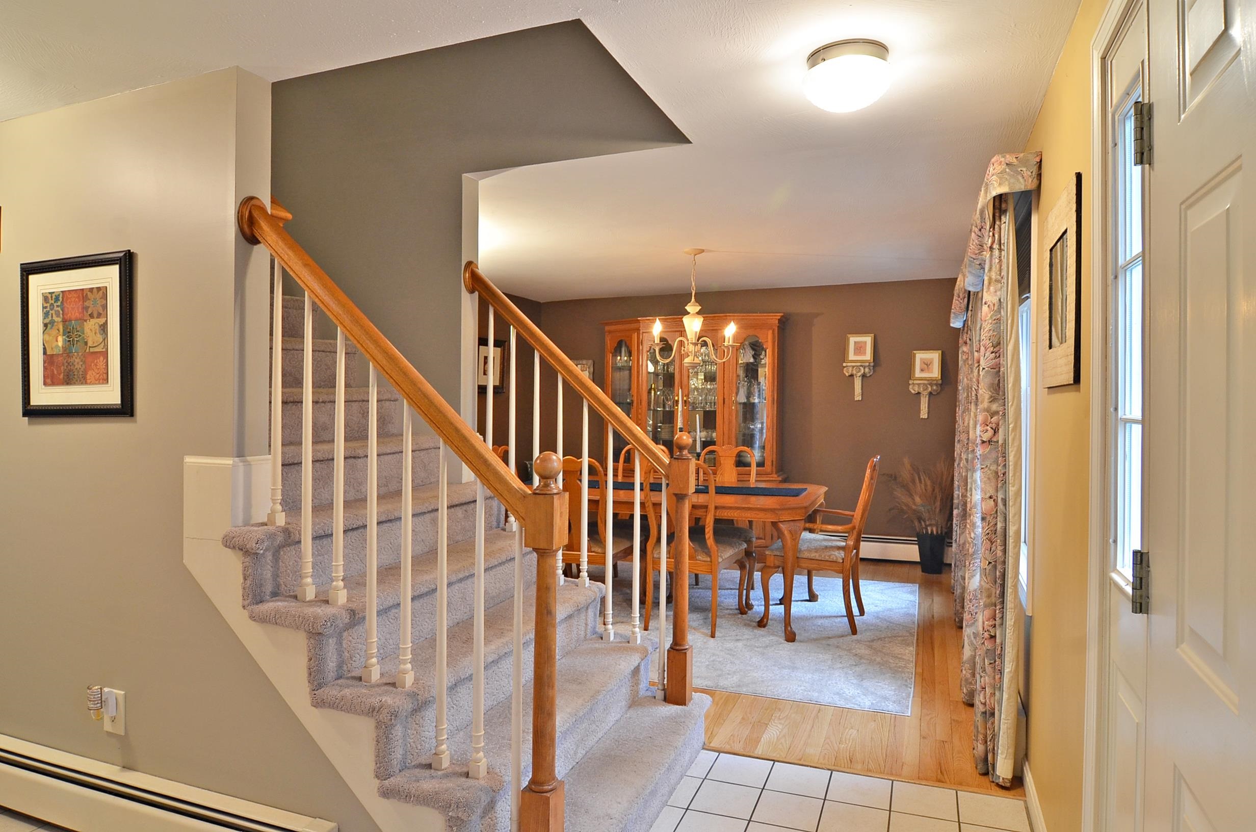 124 King Road Bedford, NH 03110 - Photo 12 of 27