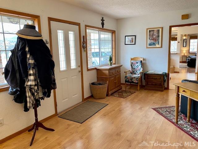 21719 Old Town Road Tehachapi, CA 93561 - Photo 12 of 75 Gallery Image 12