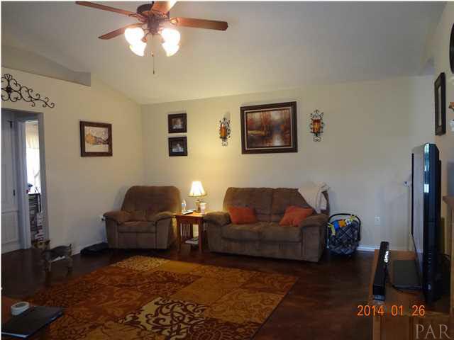 3886 Hazel Godwin Road Jay, FL 32565 - Photo 4 of 16 Plant Ledges