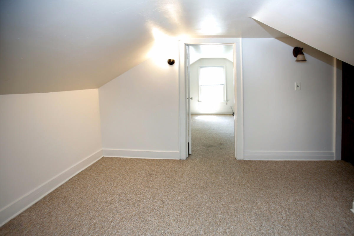 1625 Ravine Road Kalamazoo, MI 49006 - Photo 15 of 23 15029946_14