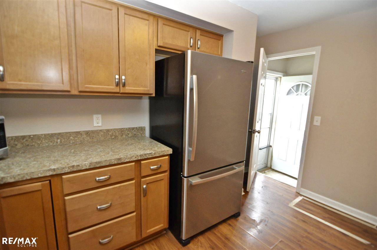 44585 Merrill Road Sterling Heights, MI 48314 - Photo 18 of 18 31309902-17.JPG