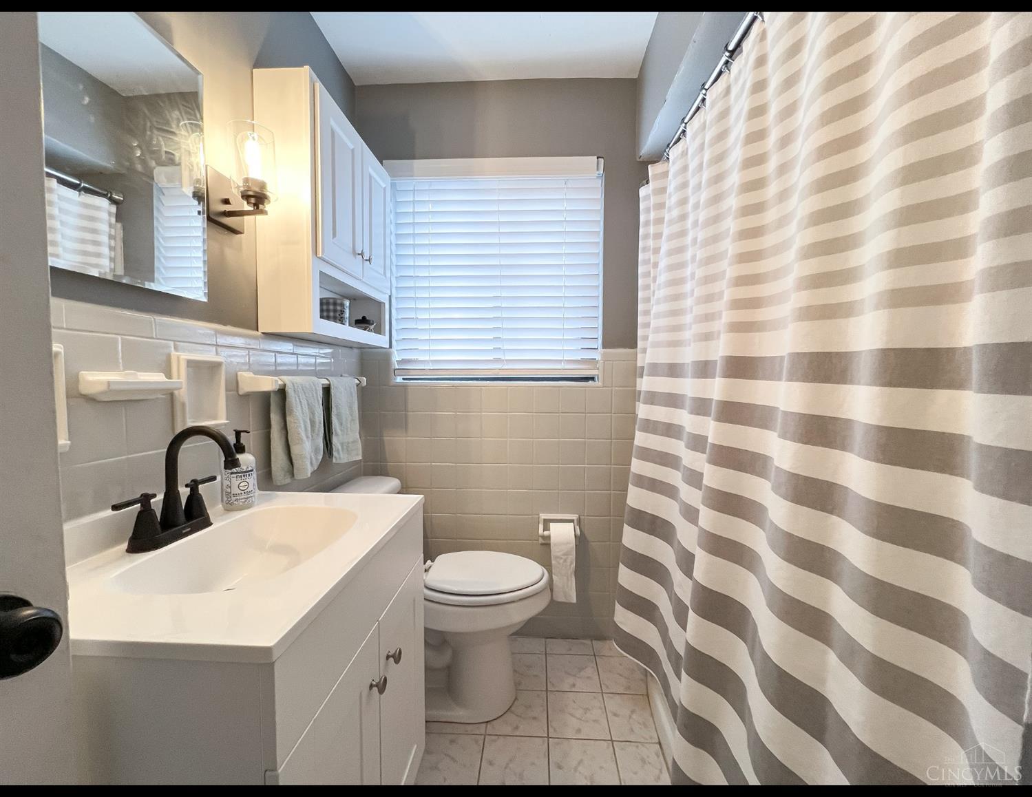 1123 Fuhrman Road Reading, OH 45215 - Photo 14 of 26 Gallery Image 14
