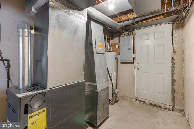 a view of a storage & utility room